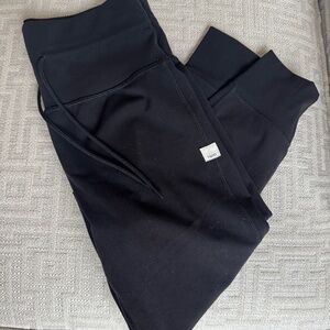 Vuori Leggings - Black Medium